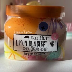 Tree Hut Lot Lemon Blueberry Tart Shea Sugar Scrub LIMITED EDITION, 18 Oz, NEW.